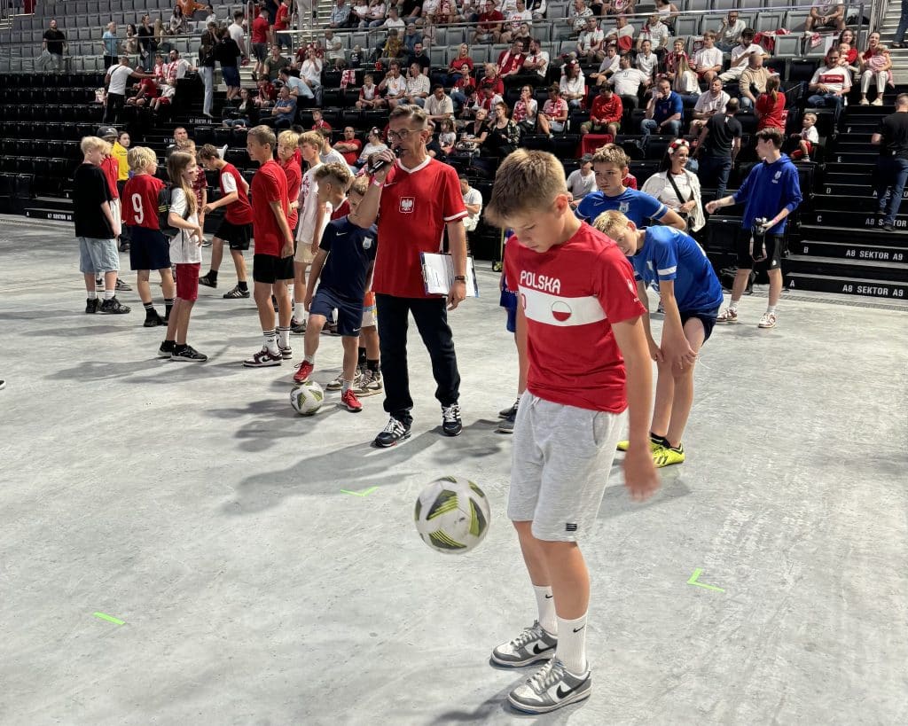 Dopinguj polską reprezentację piłki nożnej! Strefa kibica w Hali Urania powraca! sport Olsztyn, Wiadomości, zShowcase