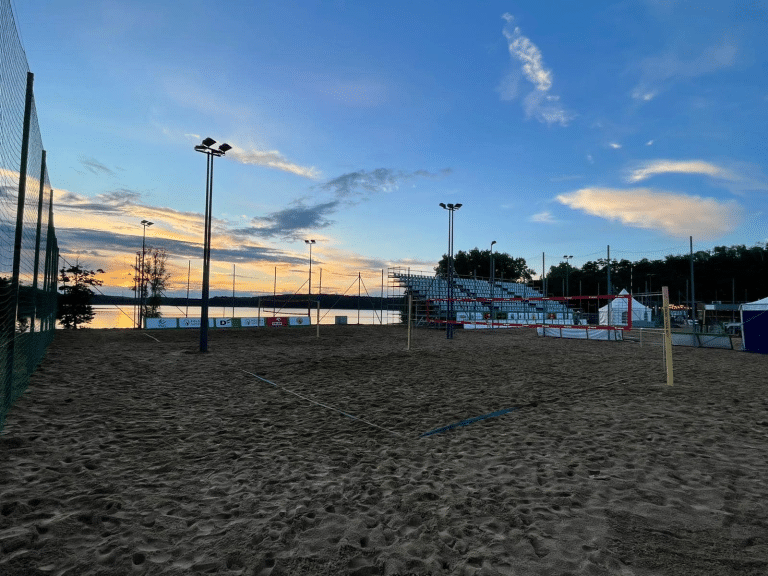 Wielkie sportowe święto na plaży miejskiej&ndash; atrakcje dla całej rodziny!