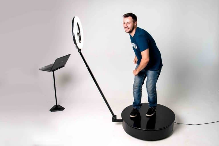 Jak zrobić jeszcze lepszą sesję zdjęciową w fotobudce 360: porady i life hack