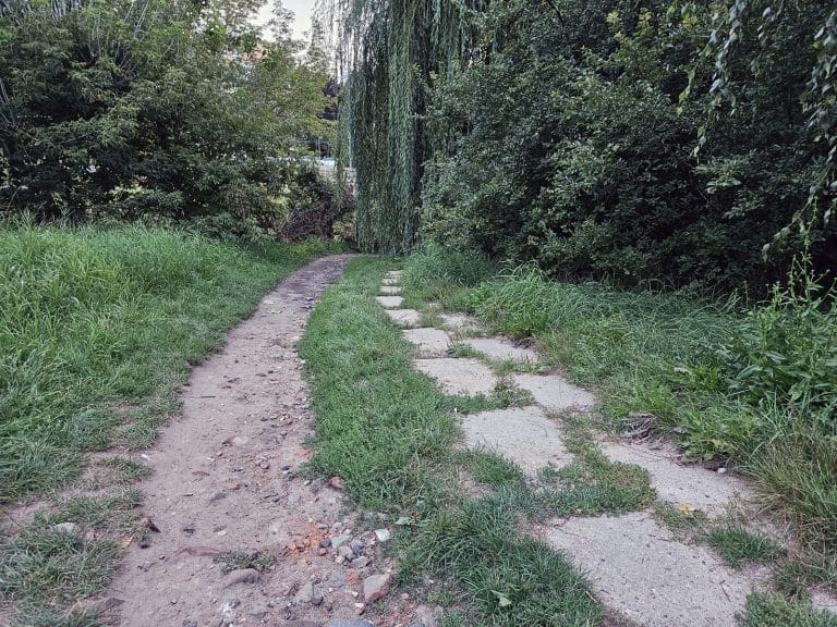 Dwa sąsiadujące ze sobą osiedla zyskają nowe połączenie piesze