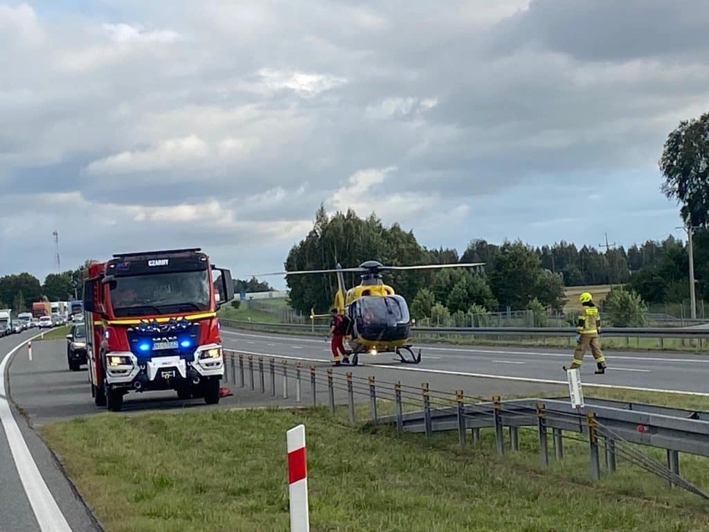 Zderzenie autokaru i dwóch aut na S7: są ranni. Podróżowało 27 osób Na sygnale Ostróda, Wiadomości, zShowcase