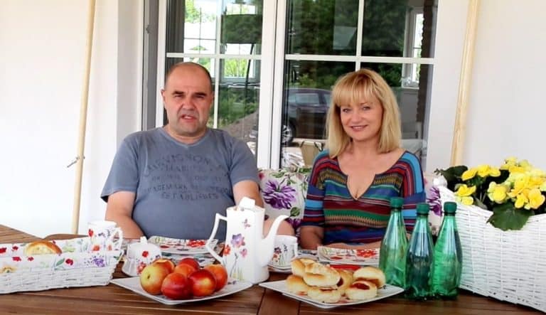 Luksusowa willa znanych aktor&oacute;w na Mazurach: ich kr&oacute;lestwo zapiera dech w piersiach?