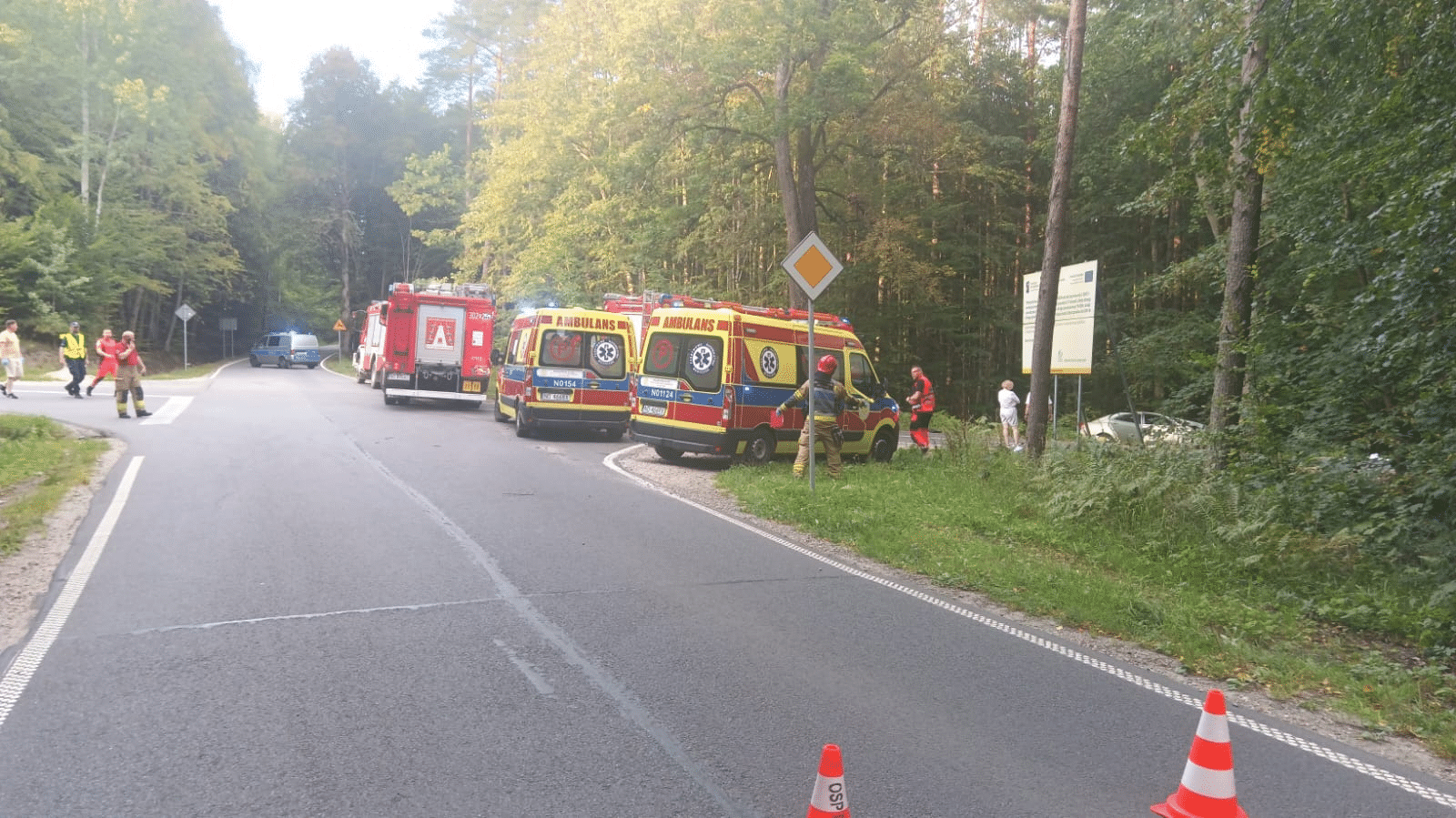 Śmiertelny wypadek na krzyżówkach barczewskich: motocykl zderzył się z samochodem osobowym