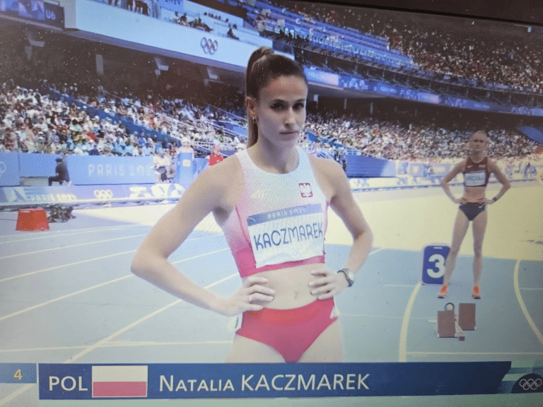 Natalia Kaczmarek w p&oacute;łfinale biegu na 400 metr&oacute;w