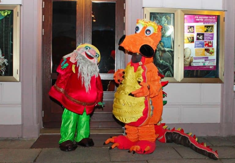 Gdzie w Olsztynie spędzić czas wolny z dziećmi? Ciekawe propozycje występ&oacute;w artystycznych