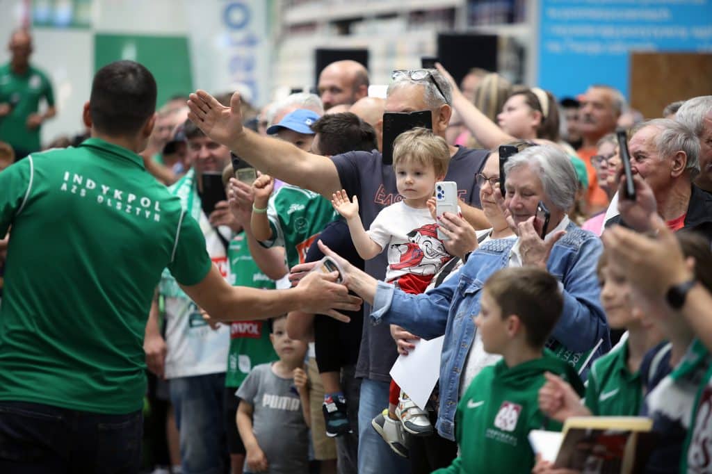 Sportowe święto w Castorama Olsztyn! Fani i zawodnicy Indykpol AZS rozpoczynają nowy sezon sport Olsztyn, Wiadomości, zShowcase