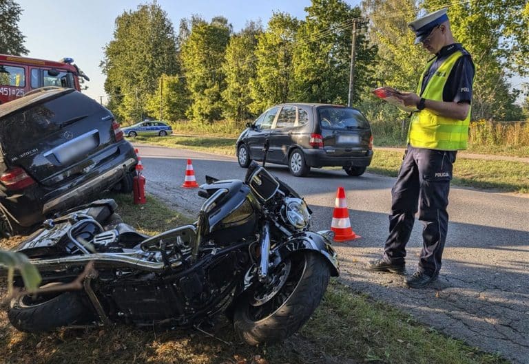 Uderzył w motocyklistę i uciekł