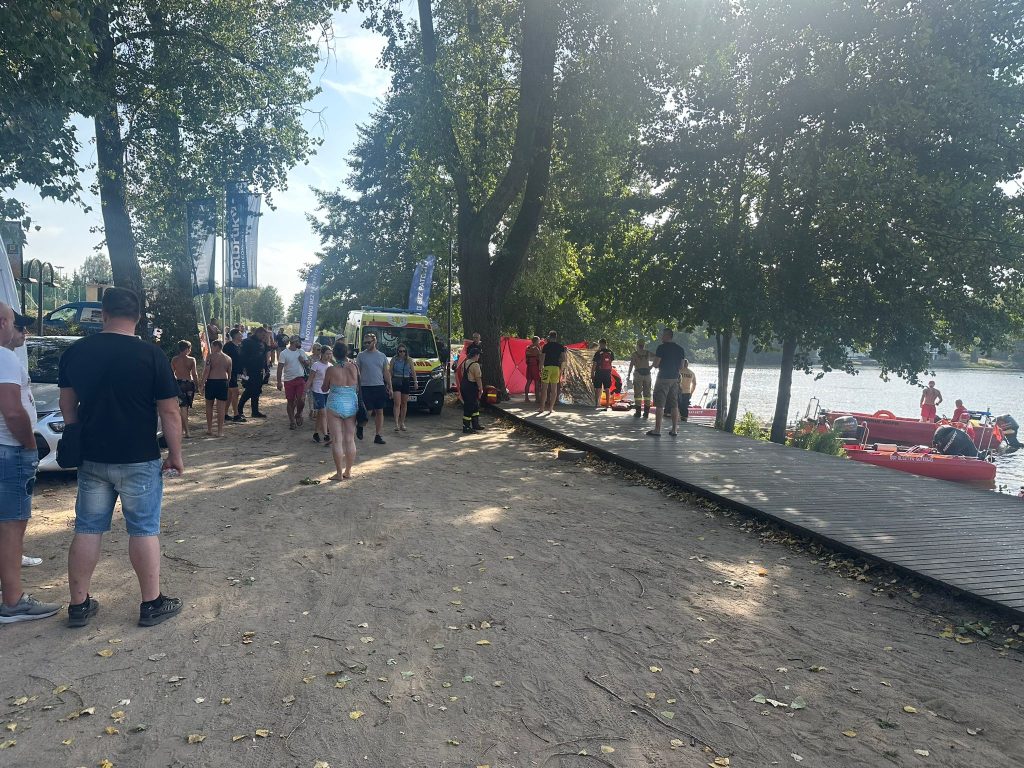 36-letni ojciec trójki dzieci zginął na Plaży Miejskiej ratując swojego syna jezioro Olsztyn, Wiadomości, zShowcase