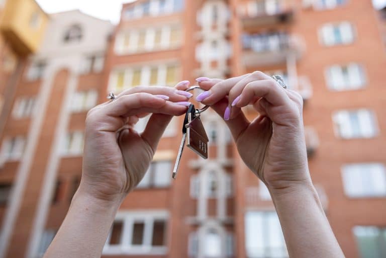 Zaskakujące ceny mieszkań w Olsztynie. Kogo na to stać?