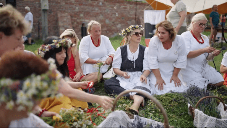 Koło mazurskich Gospodyń Wiejskich w programie TVN Style. Czym urzekły Marzenę Rogalską?