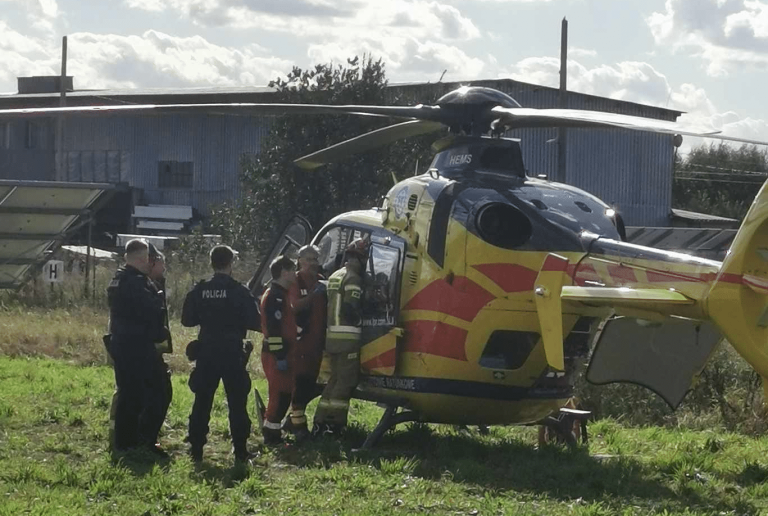 Tragedia w zakładzie pracy! Maszyna wciągnęła rękę pracownika