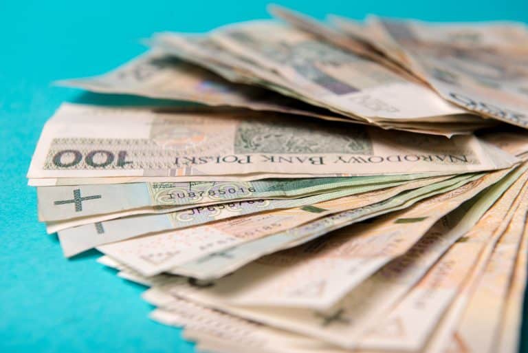 Zarobkowy wyścig na Warmii i Mazurach &ndash; gdzie płacą najlepiej?