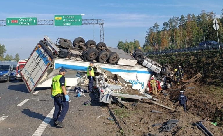 Trzy osoby zginęły na S7