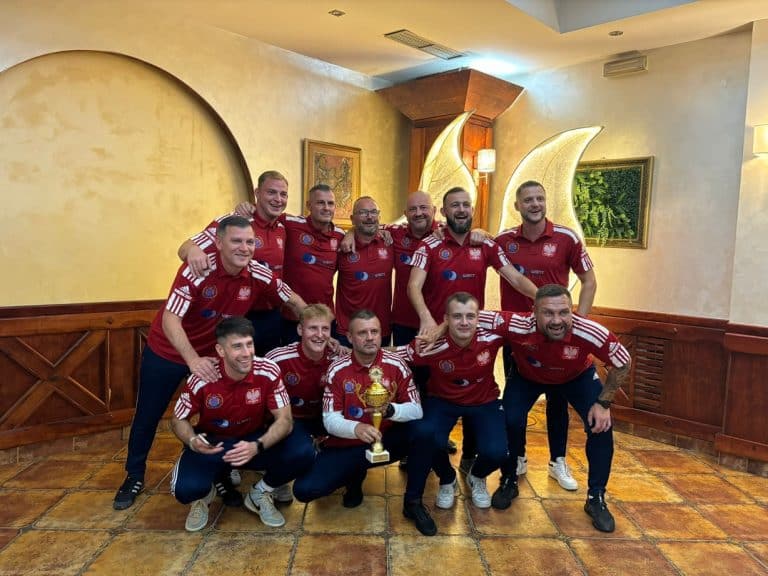 Mundurowi z Warmii i Mazur Mistrzami Świata. Grają w piłkę lepiej niż oficjalna reprezentacja?