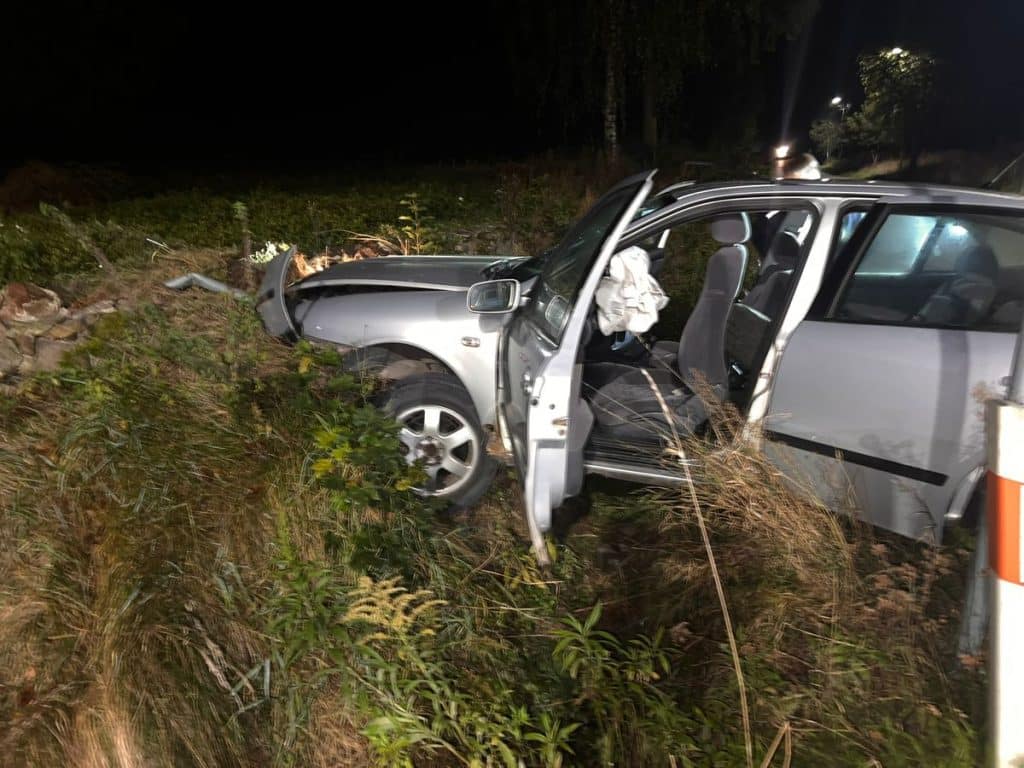 Pijany kierowca rozbił auto w rowie i uciekał pieszo ruch drogowy Nowe Miasto Lubawskie, Wiadomości, zShowcase