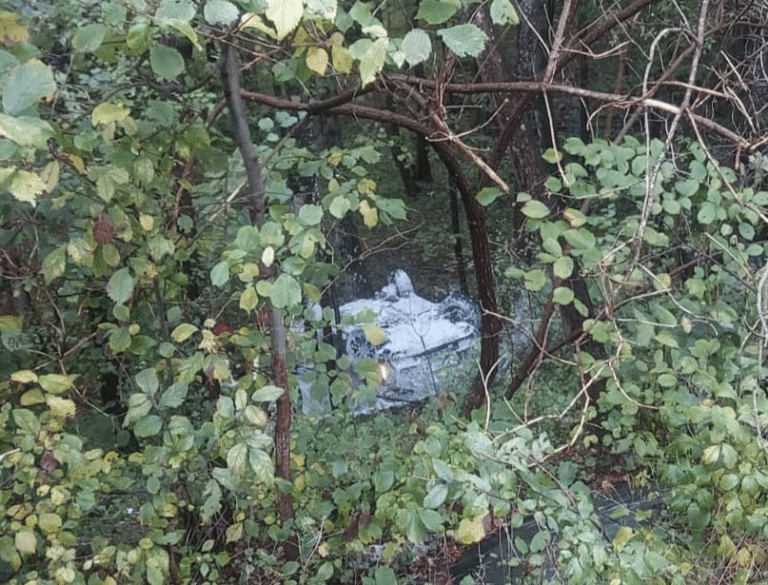 Pijany kierowca spowodował wypadek. W aucie było 6-letnie dziecko