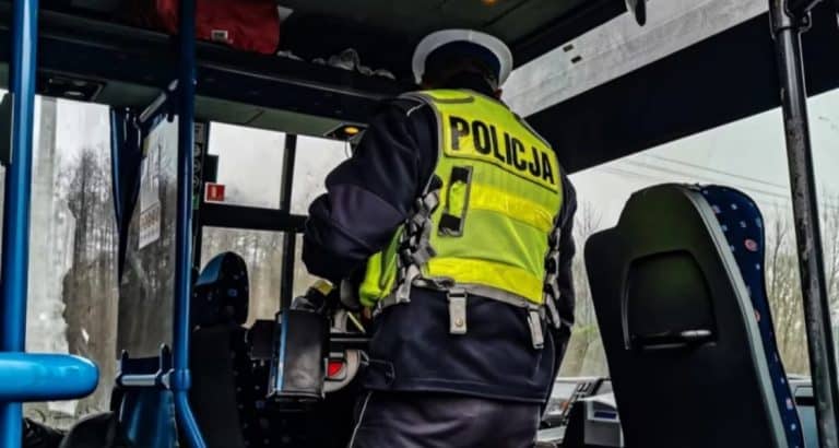 Miesiąc po odzyskaniu uprawnień – pijany kierowca autobusu ponownie na drodze