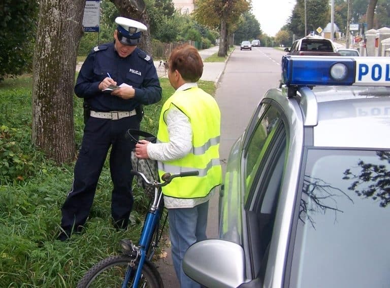 5000 złotych mandatu dla dwójki rowerzystów