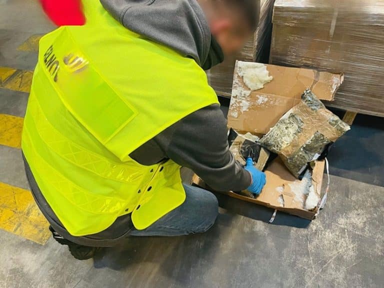 Pojechał do Hiszpanii i zorganizował przemyt nielegalnych substancji, wpadł w Polsce
