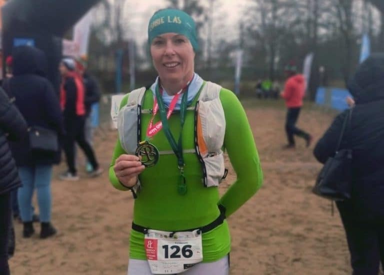 Policjantka z Mazur na podium maratonu – niesamowity wynik!
