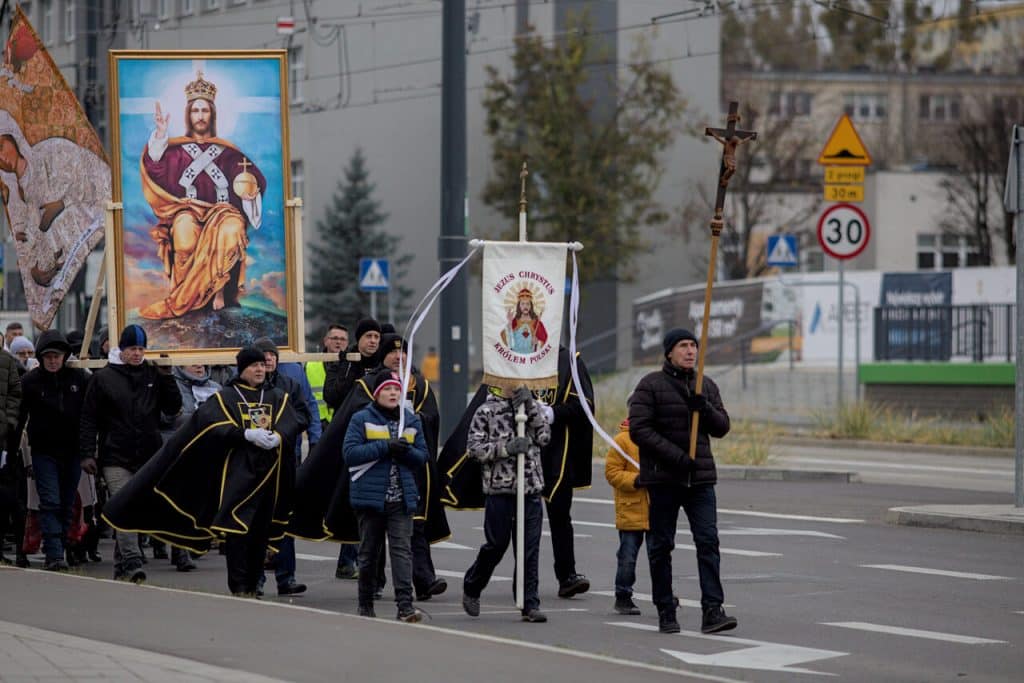 Chrystus Król na ulicach Olsztyna – pierwsza procesja w historii miasta religia Olsztyn, Wiadomości, zShowcase