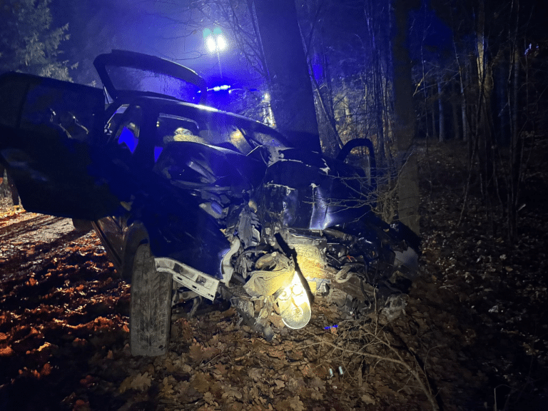 Wypadek na drodze powiatowej między Lamk&oacute;wkiem a Barczewem