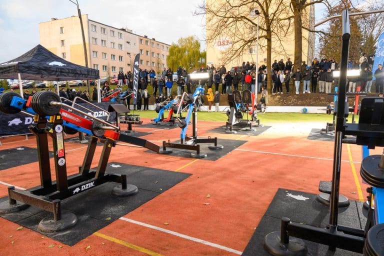 Pierwsza w Olsztynie, trzecia w Polsce &ndash; innowacyjna siłownia plenerowa na UWM już otwarta