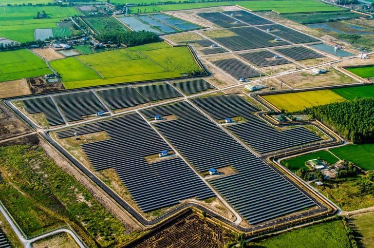 Malownicza wieś na Mazurach otoczona panelami fotowoltaicznymi? Mieszkańcy protestują