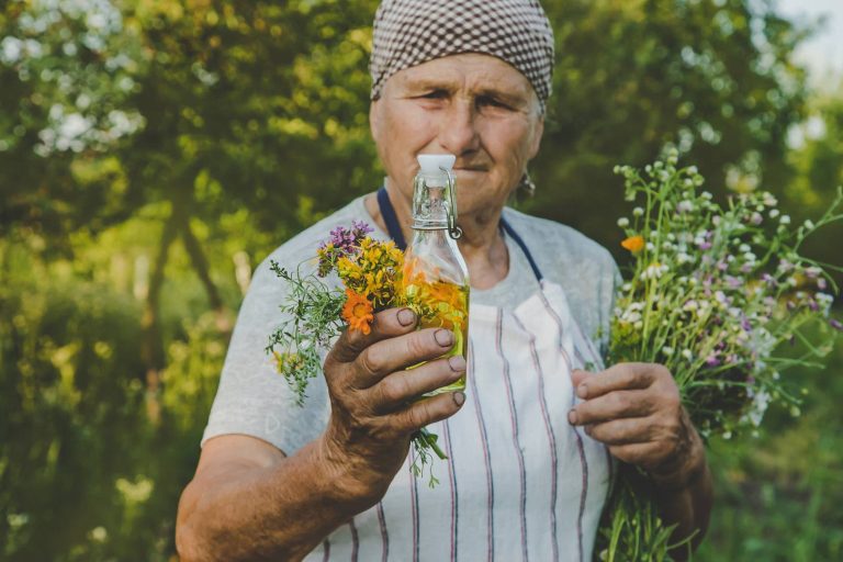 Sposoby babuni na stawy – czyli tradycyjne metody, które warto znać