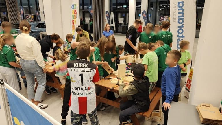 Mikołajki w Castoramie: darmowe majsterkowanie i spotkanie z zawodnikami AZS