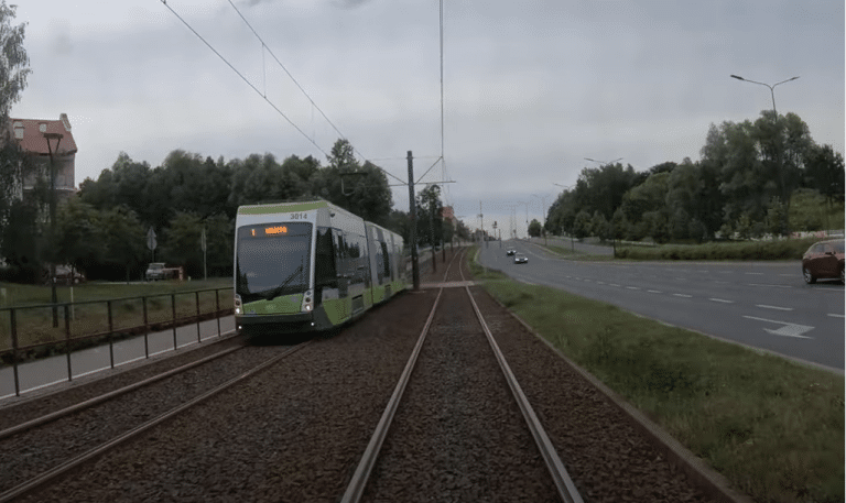 Zasiądź za sterami tramwaju: niezwykły widok z kabiny motorniczego w Olsztynie