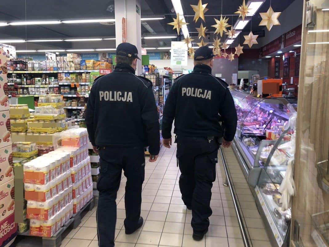 Policja w markecie