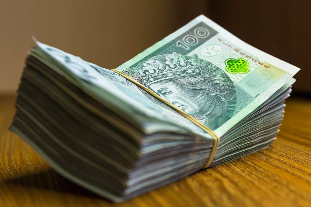 wielomilionowe oszustwa