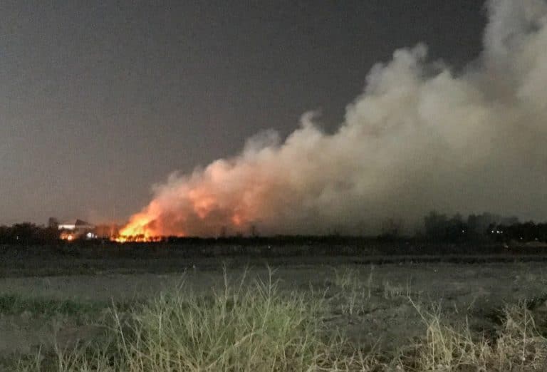 pożar stogów słomy