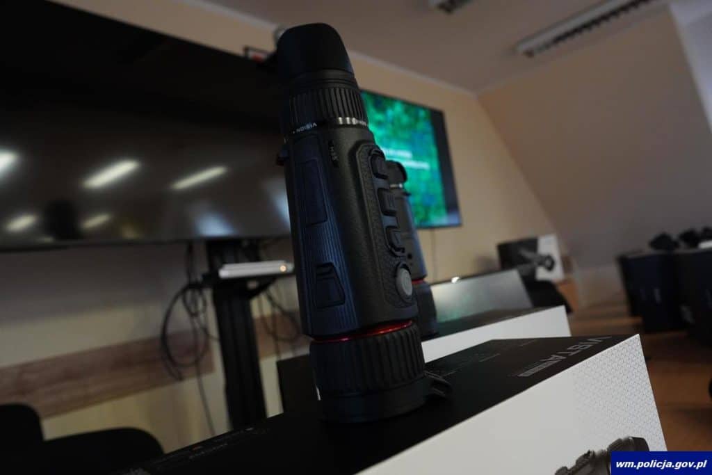 Policja jest coraz bardziej nowoczesna i skuteczna? - Policjanci z Warmii i Mazur będą widzieli więcej. Otrzymali nowoczesny sprzęt