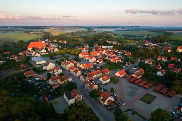 najmniejsze miasto w regionie