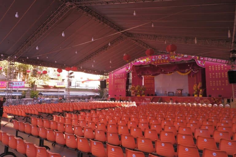 Na co uważać przy projektowaniu hal namiotowych?