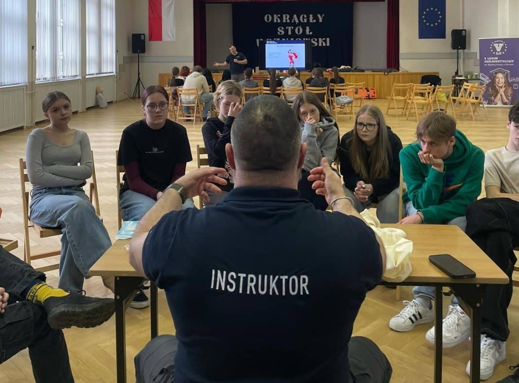 nauka pierwszej pomocy