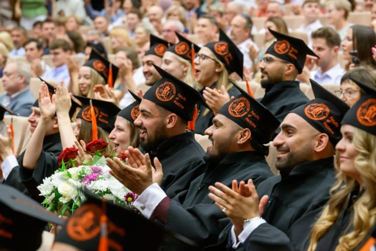 Absolwenci medycyny na UWM