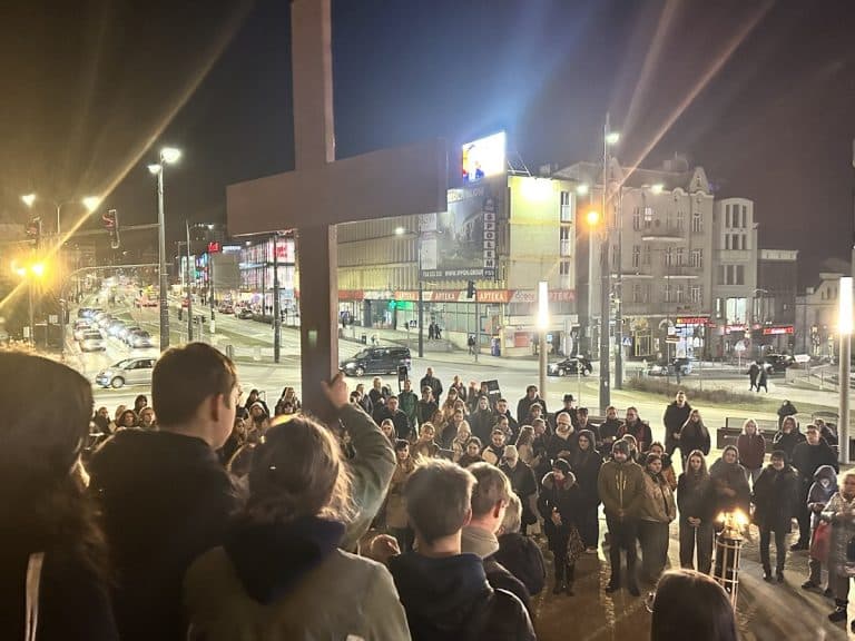 Młodzieżowa Droga Krzyżowa