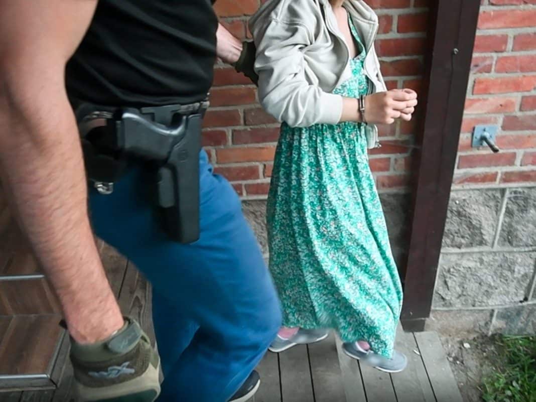 aresztowana za handel ludźmi