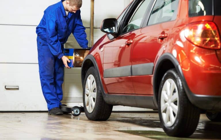 ustawianie reflektorów