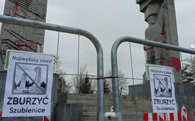 plakaty: zburzyć Szubienice