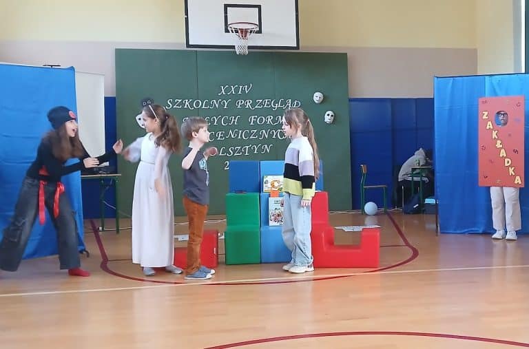 przedstawienie teatralne