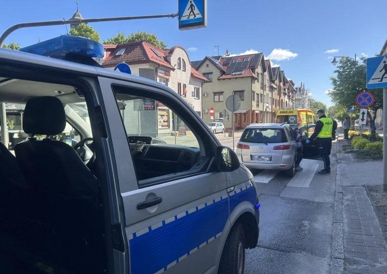 wypadek na przejściu dla pieszych