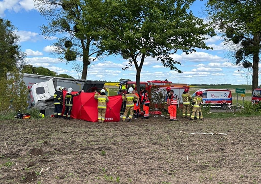 w wypadku zginął kierowca