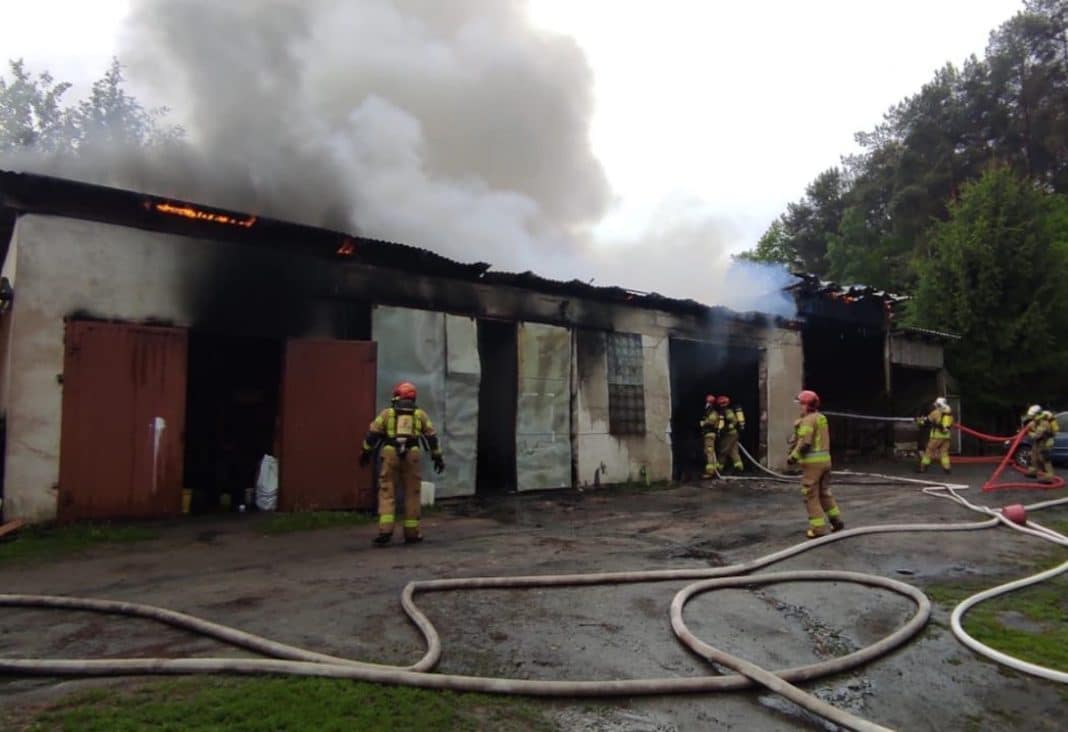 pożar budynków gospodarczych