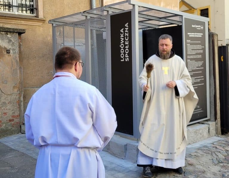 poświęcenie lod&oacute;wki społecznej w Olsztynie