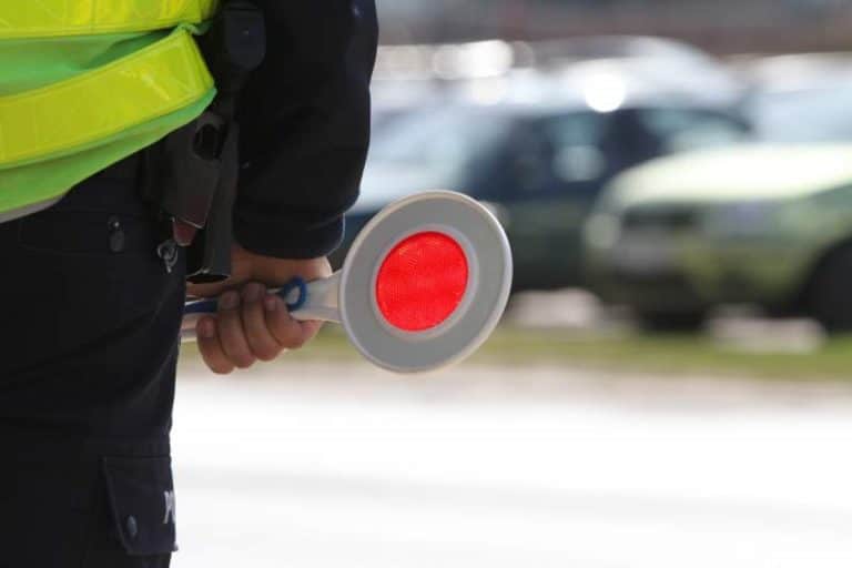 policja-kontrola-drogowa-lizak