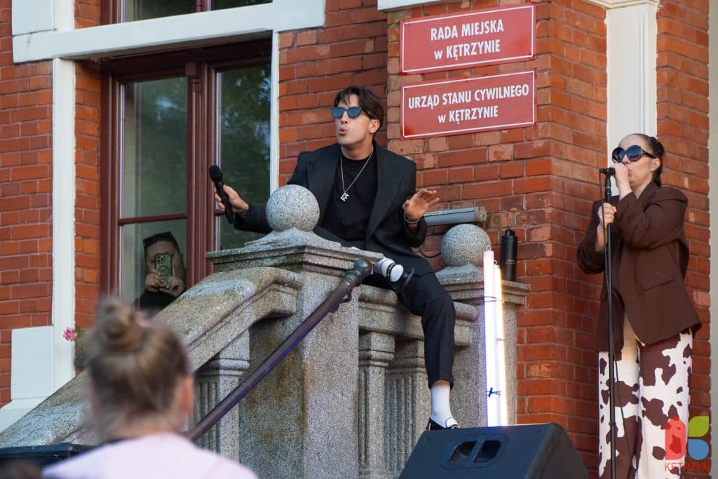 Scena runęła, koncert odwołany… a wtedy Dawid zrobił coś, czego nikt się nie spodziewał! - Koncert odwołano! To, co Dawid Kwiatkowski zrobił później, przeszło do historii Kętrzyna